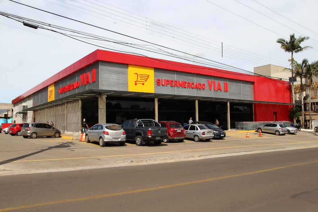 Supermercado Via II